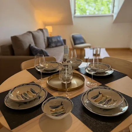 Con Encanto En Primera Linea De Plaza, Parking Privado Gratis 아파트