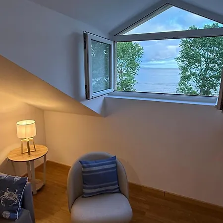 Aires Celtas Fisterra, Playa Y Parking